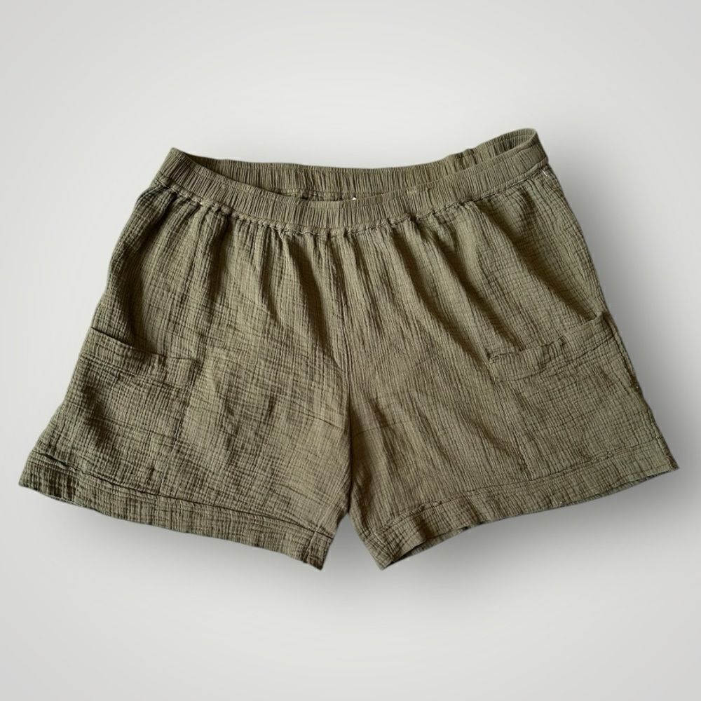 🎉5 for $45🎉 Deja Bleu Shorts Women Size 3X Waffle Green